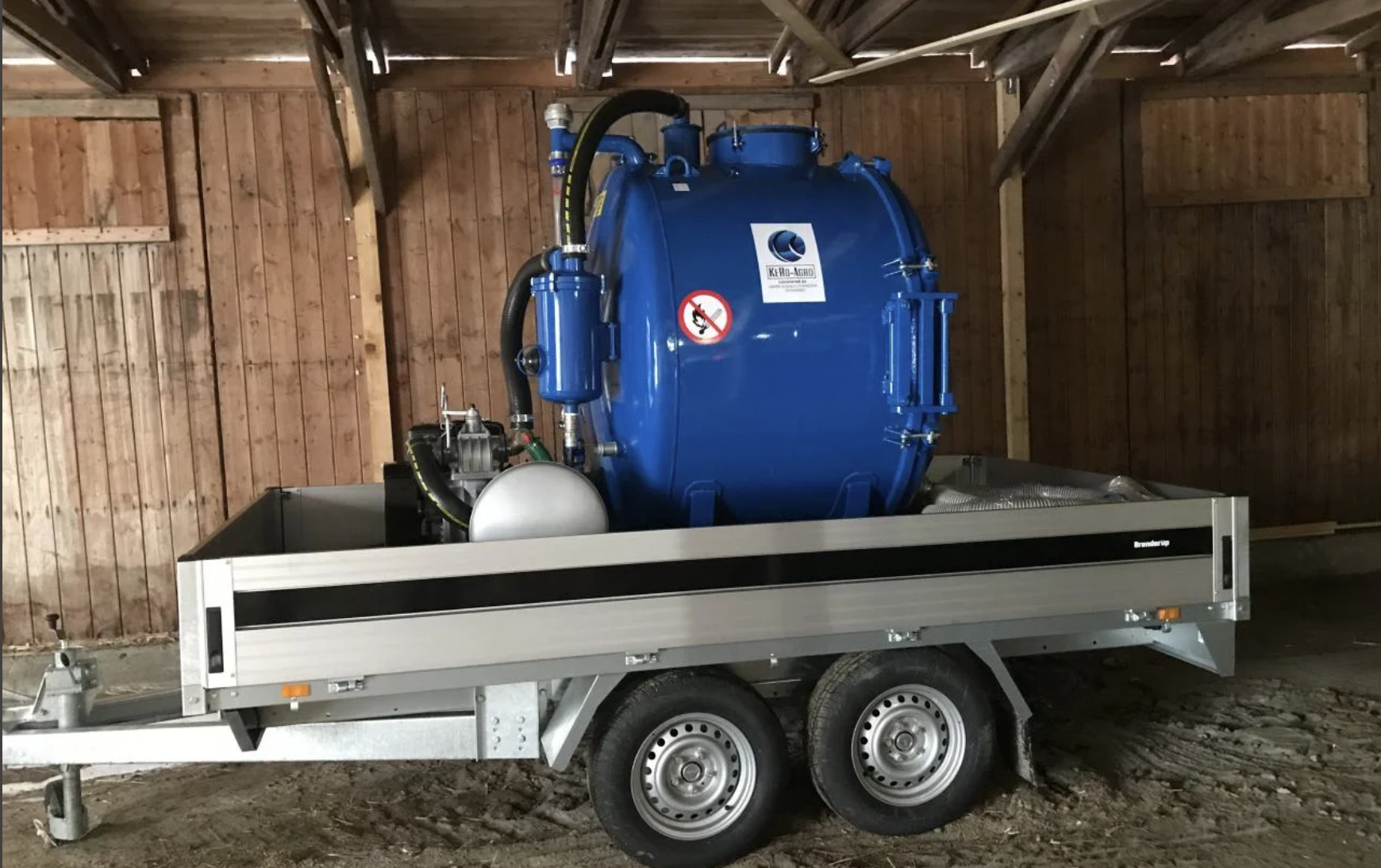 Slamsug 1,5–4 m³ – produktbild 1